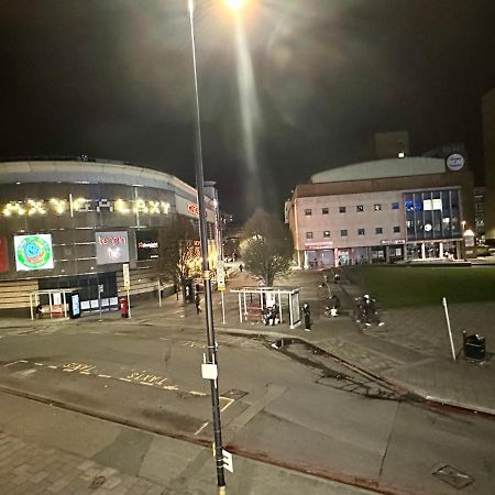 Luton Town Centre Apartment Экстерьер фото
